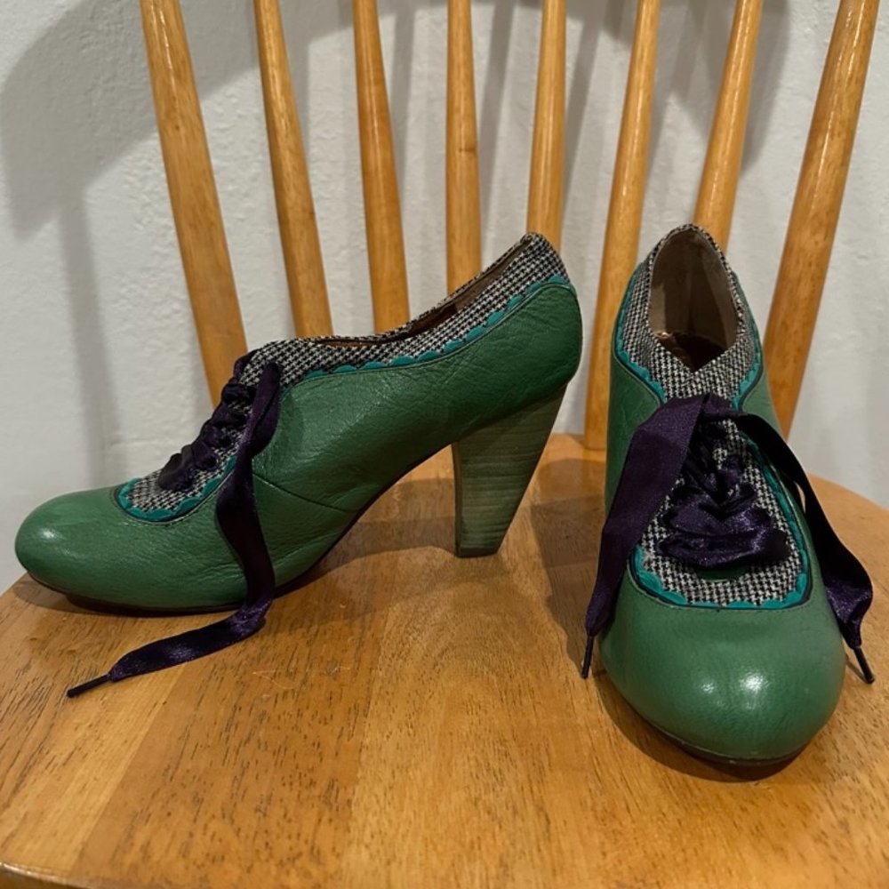 Poetic License vintage green shoes EUR 40.5